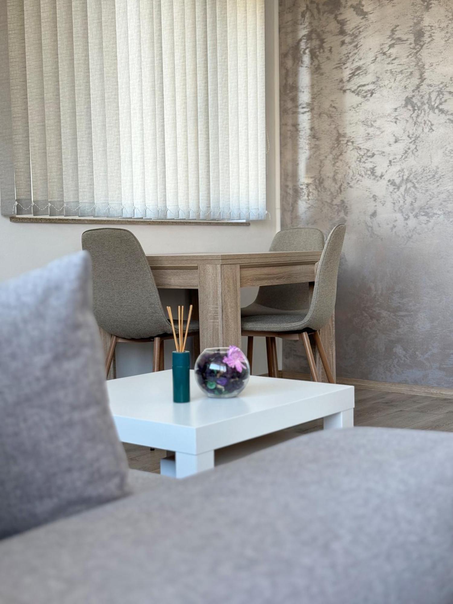 Restful For 4 Guests In Daire